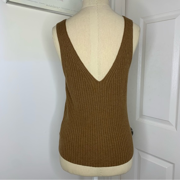 NWT GAP Cocoa Powder Brown CashSoft Rib Tank Top Sleeveless Sweater Top size XS - Picture 5 of 7